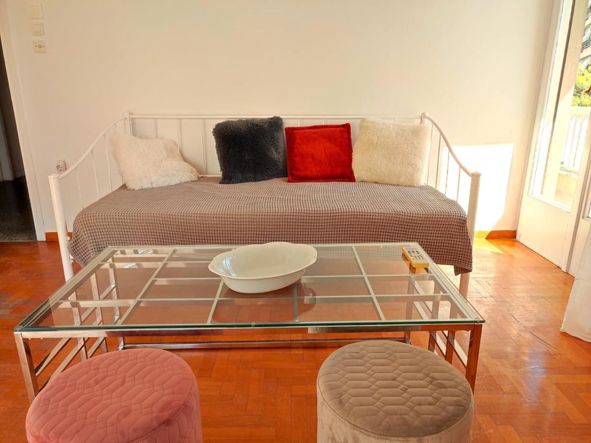 Vironos Extra Bright Apartment - Front Park And Monastery Atina Dış mekan fotoğraf