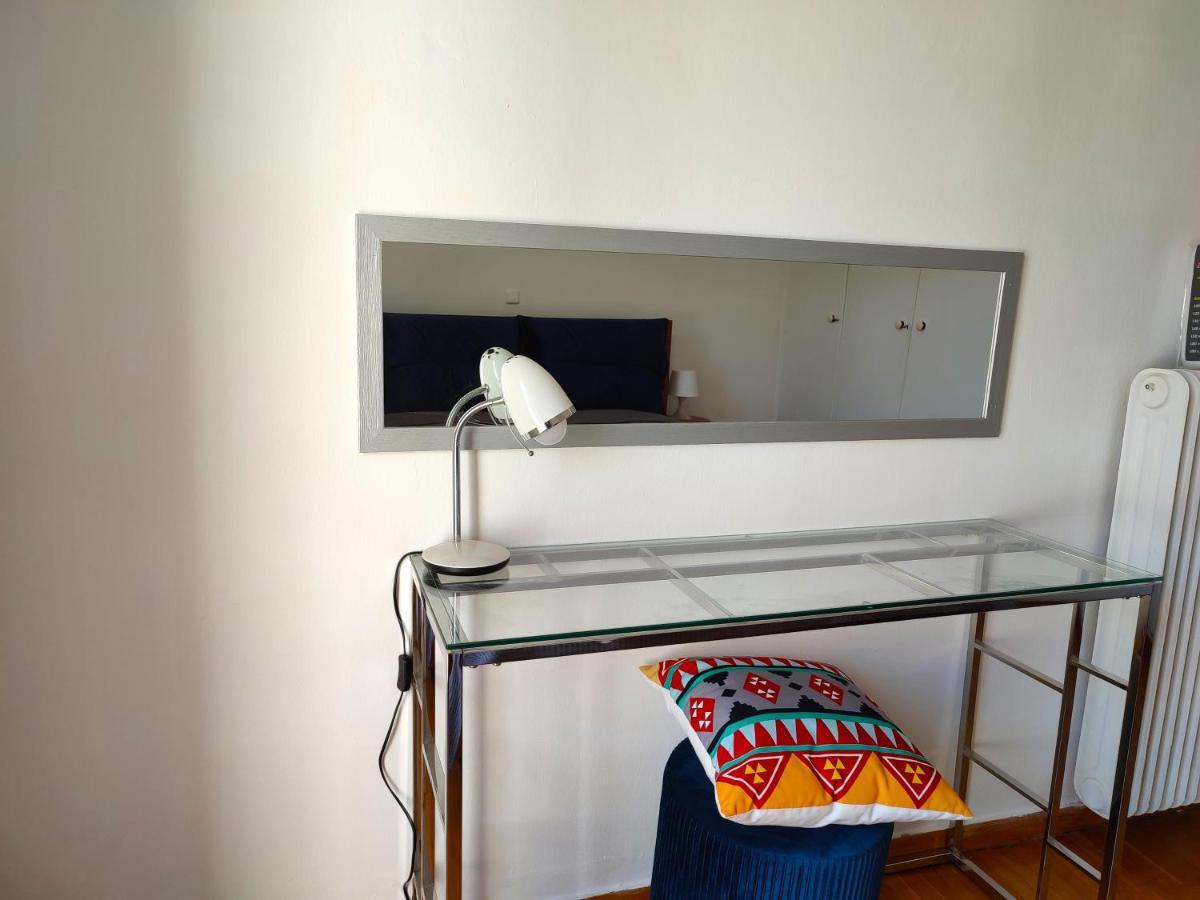 Vironos Extra Bright Apartment - Front Park And Monastery Atina Dış mekan fotoğraf